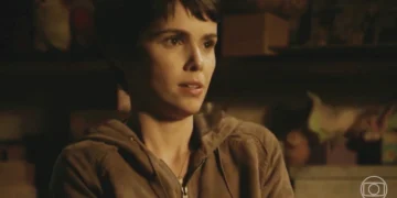 Nina (Débora Falabella) em Avenida Brasil (Foto: Reprodução/TV Globo)