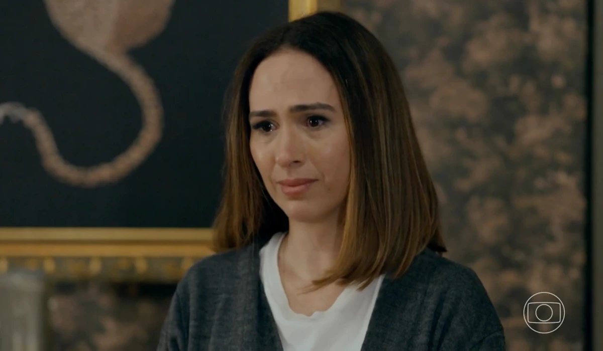 Brigitte (Tatá Werneck) em Quem Ama Cuida (Foto: Reprodução/TV Globo)