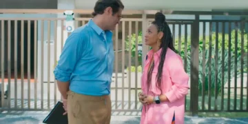 Gabriel (Thiago Lacerda) e Bela (Sheron Menezzes) em Por Você (Foto: Reprodução/TV Globo)