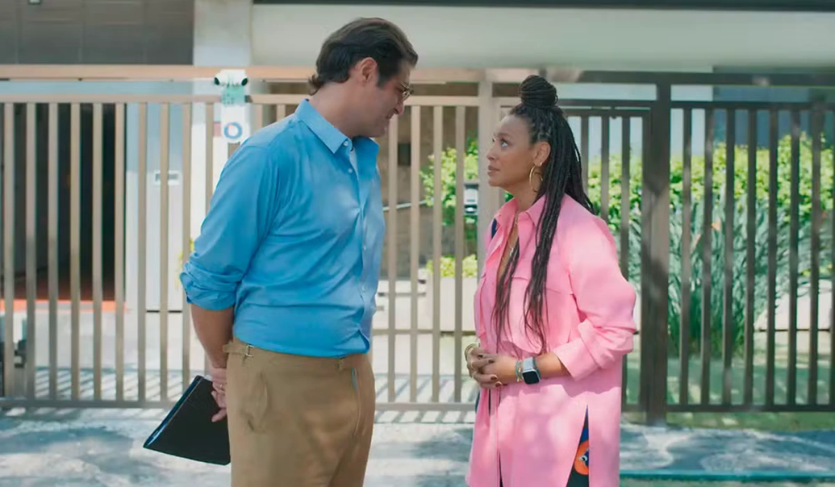 Gabriel (Thiago Lacerda) e Bela (Sheron Menezzes) em Por Você (Foto: Reprodução/TV Globo)