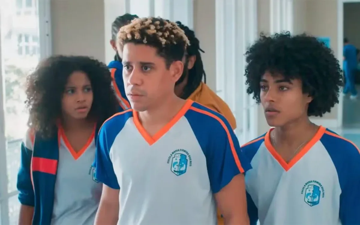 Filhos de Juli em Por Você. (Foto: reprodução/Globo)