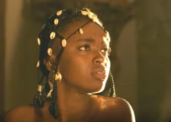 Kênia (Nikolly Fernandes) em A Nobreza do Amor (Foto: Reprodução/TV Globo)