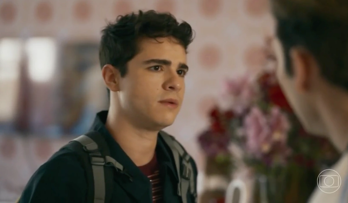 Mau Mau (João Victor Gonçalves) e Felipe (Pietro Antonelli) em Quem Ama Cuida (Foto: Reprodução/TV Globo)