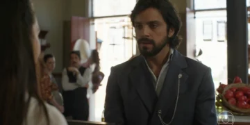 Omar (Rodrigo Simas) e Salma (Rayssa Bratillieri) em A Nobreza do Amor (Foto: Reprodução/TV Globo)