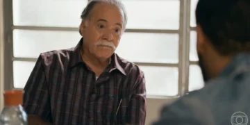 Otoniel (Tony Ramos) em Quem Ama Cuida (Foto: Reprodução/TV Globo)