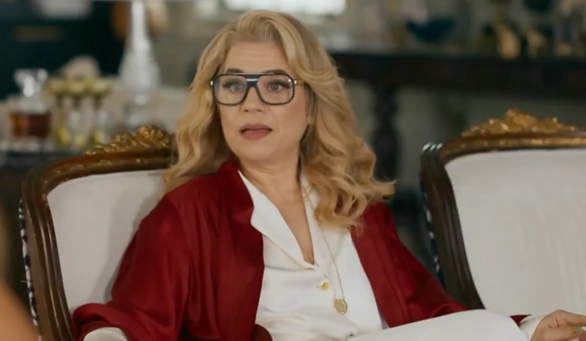 Pilar (Isabel Teixeira) em Quem Ama Cuida (Foto: Reprodução/TV Globo)