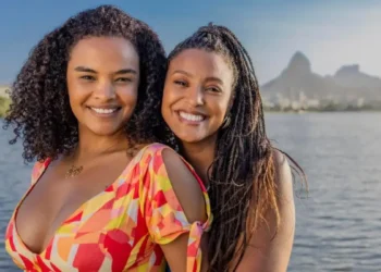 Lucy Ramos e Sheron Menezzes em Por Você. (Foto: divulgação/Globo)