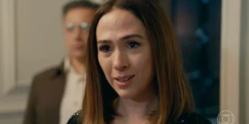 Brigitte (Tatá Werneck) em Quem Ama Cuida (Foto: Reprodução/TV Globo)