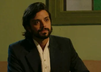 Omar (Rodrigo Simas) A Nobreza do Amor (Foto: Reprodução/TV Globo)
