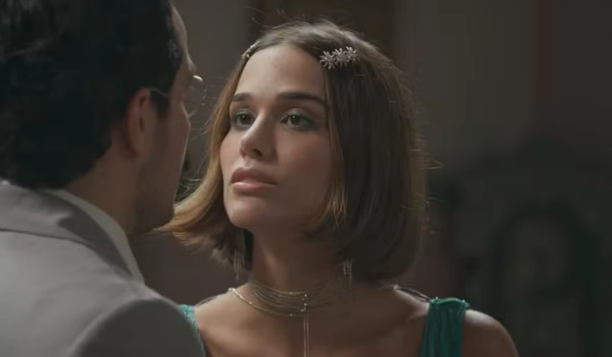 Sebastião (João Fontenele) e Virgínia (Theresa Fonseca) em A Nobreza do Amor (Foto: Reprodução/TV Globo)