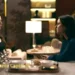 Adriana e Suely conversando em cena de Quem Ama Cuida.