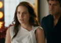Adriana (Letícia Colin) em Quem Ama Cuida (Foto: Reprodução/TV Globo)