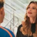 Vanessa (Alinne Moraes) manipula Peixe (Cauê Campos) em Por Você (Foto: Reprodução/TV Globo)