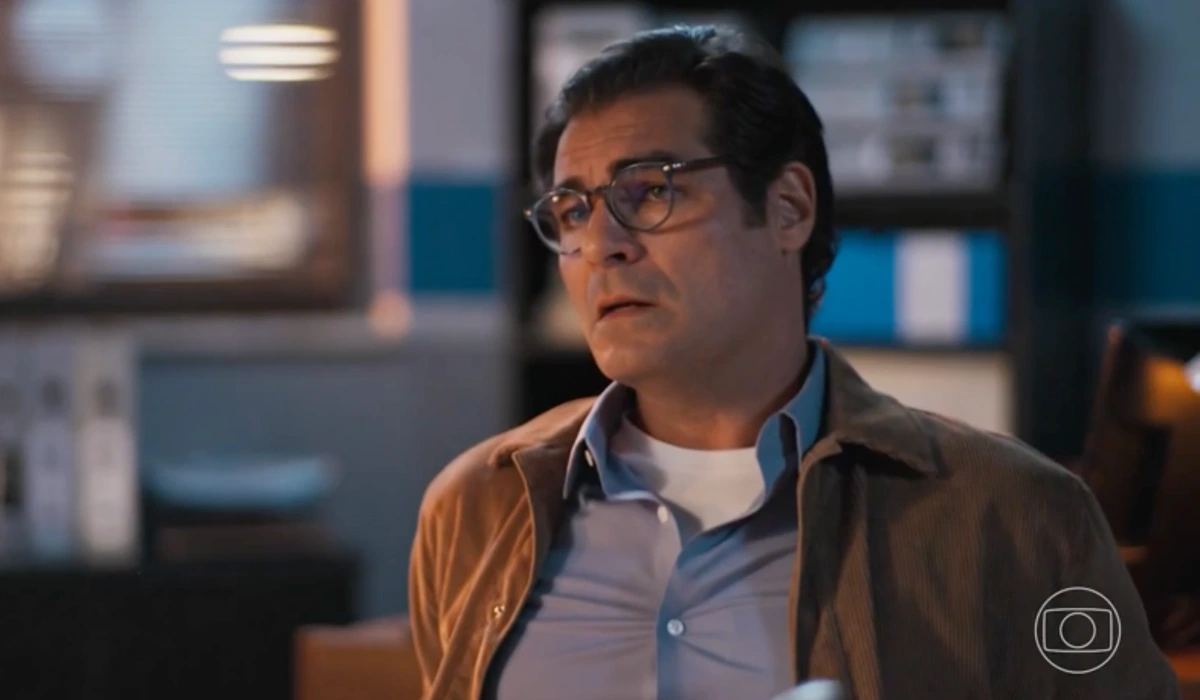Gabriel (Thiago Lacerda) em Por Você (Foto: Reprodução/TV Globo)