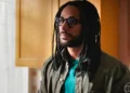 Lucas (Amaury Lorenzo) em Por Você (Foto: Reprodução/TV Globo)