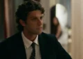 Pedro (Chay Suede) em Quem Ama Cuida (Foto: Reprodução/TV Globo)