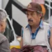 Zé (Ângelo Antônio) confronta Juarez (Milhem Cortaz) em Por Você (Foto: Reprodução/TV Globo)