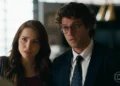 Adriana (Letícia Colin) e Pedro (Chay Suede) em Quem Ama Cuida (Foto: Reprodução/TV Globo)