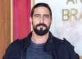 Heitor (Renato Góes) em Quem Ama Cuida (Foto: Angélica Goudinho/Globo)