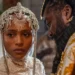 Alika (Duda Santos) e Jendal (Lázaro Ramos) na cena do casamento deles em A Nobreza do Amor (Foto: Estevam Avellar/Globo)
