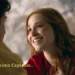 Adriana sorrindo para Pedro em cena da novela Quem Ama Cuida.