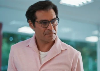 Gabriel (Thiago Lacerda) em Por Você (Foto: Reprodução/TV Globo)