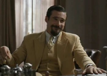 Mirinho (Nicolas Prattes) em A Nobreza do Amor (Foto: Reprodução/TV Globo)
