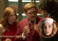 Montagem da novela Quem Ama Cuida mostra Adriana com expressão preocupada ao lado de Edvaldo, que gesticula enquanto conversa com Pedro. No canto inferior direito, Pilar aparece assustada, usando uma máscara de dormir na cabeça, dentro de um círculo laranja. A imagem traz a frase “No Próximo Capítulo...” e o logotipo da Globo.