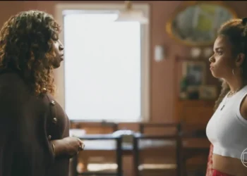 Tia? Por que Silvana não quer que Tiago se relacione com Nancy? Atitude levanta suspeita de possível parentesco