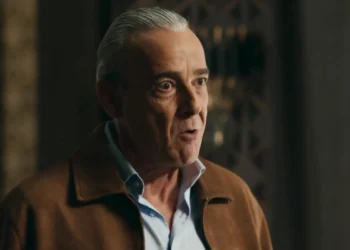 Ulisses (Alexandre Borges) em Quem Ama Cuida (Foto: Reprodução/TV Globo)